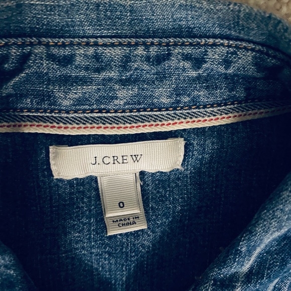 J. Crew Chambray Shirt - Vintage Indigo Size 0 - Picture 6 of 7